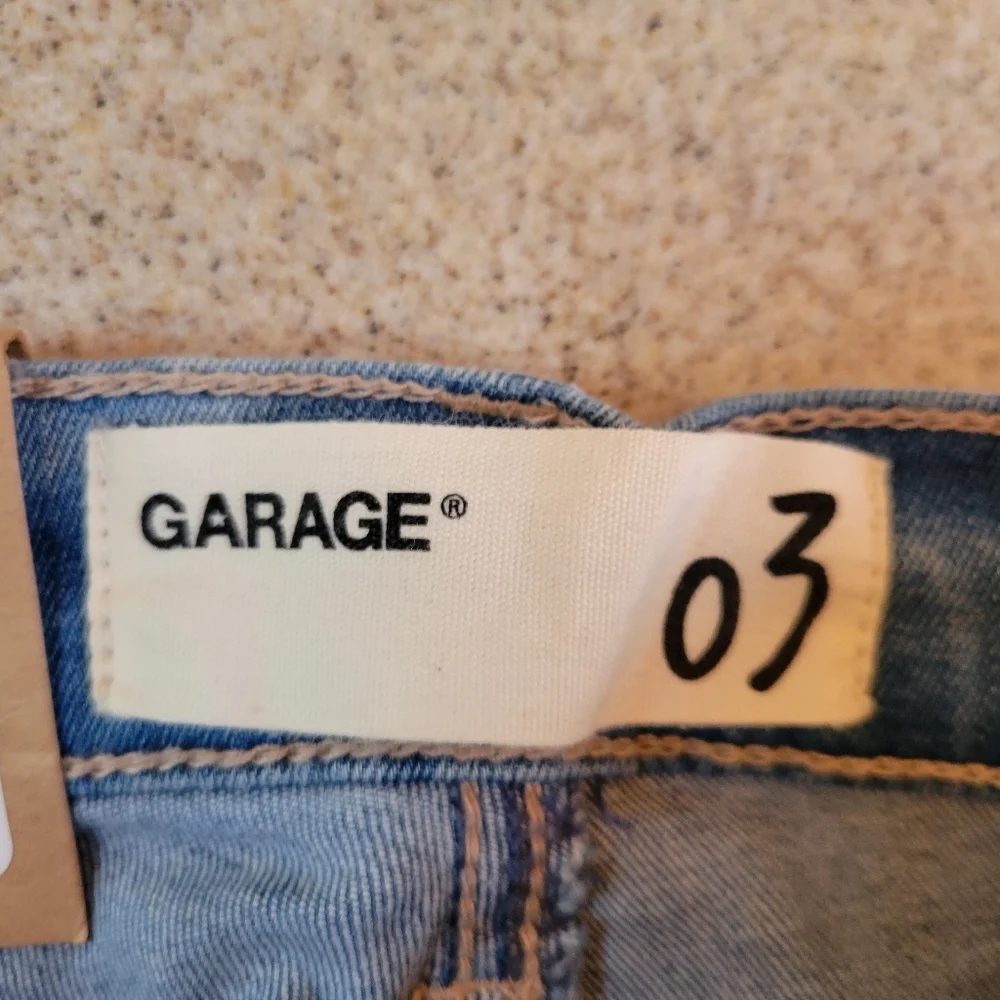 Garage Skinny Distressed Denim Light Blue Jeans Size 3 Nwt